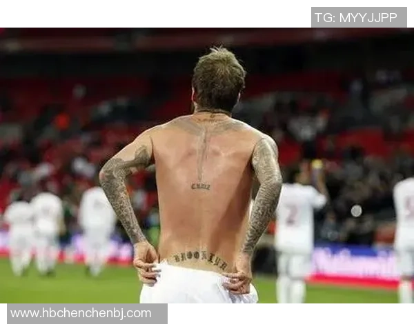 足球明星纹身艺术拼图创意素材分享与欣赏 足球明星纹身艺术拼图创意素材分享与欣赏