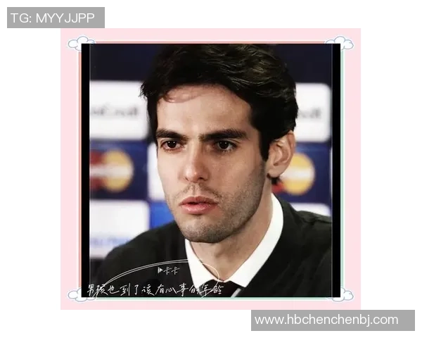 35号足球明星的传奇人生与赛场背后的故事揭秘 35号足球明星的传奇人生与赛场背后的故事揭秘