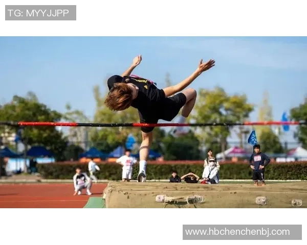 武汉乒乓球队在世锦赛中的逆袭之旅展现拼搏精神与团队力量 武汉乒乓球队在世锦赛中的逆袭之旅展现拼搏精神与团队力量